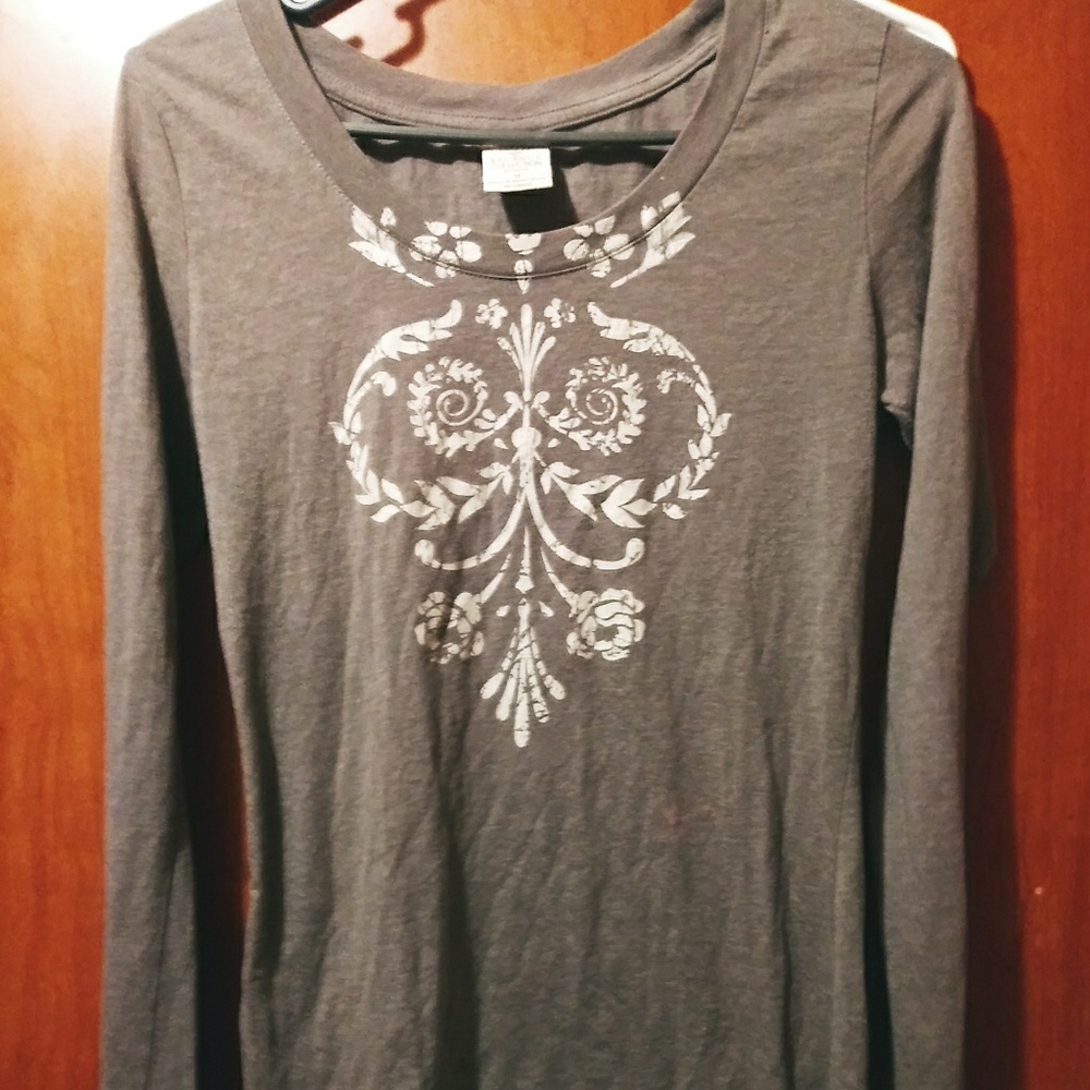 Balance Connection brown long sleeve Iten design